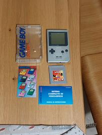 Game Boy Pocket originale con custodia e gioco Ala