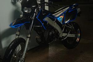 Peugeot XPS 50 SM 2011