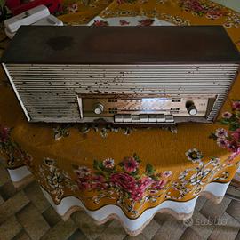Splendida radio GBC in bachelite anni.60
