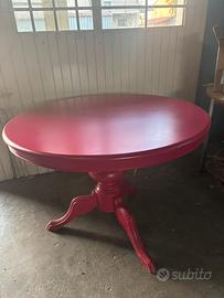 Tavolo rotondo rosso