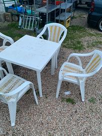 Tavolo+sedie