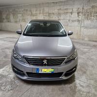 PEUGEOT 308 1.5 130 EAT8 ALLURE