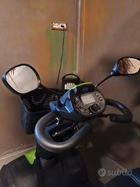 INVACARE COMET PRO - SCOOTER ANZIANI
