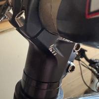 ATTACCO MANUBRIO MTB DIRETTO