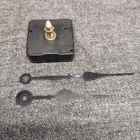 Movimento al quarzo per orologio da parete