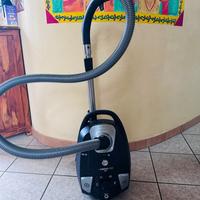 Aspirapolvere modello Pet Hoover
