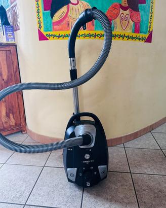 Aspirapolvere modello Pet Hoover