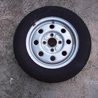 Ruote complete Ford Escort Alfa Romeo e gomme vari