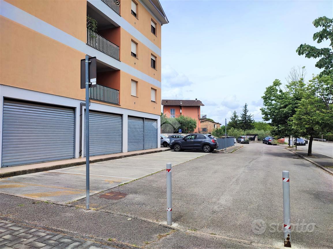 NEGOZIO A PERUGIA - Vista 4