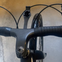 MANUBRIO SURLY INTEGRATO CARBONIO