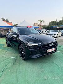 Audi Q8 45 TDI quattro tiptronic Sport