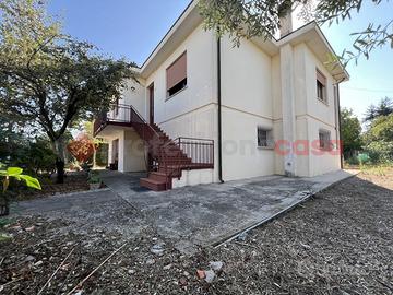 Rustico/Casale/Corte Lendinara