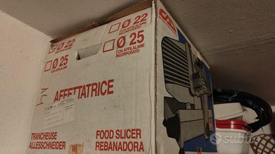 Affettatrice elettrica