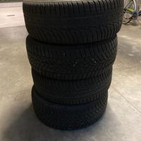 Gomme invernali 215/55 16