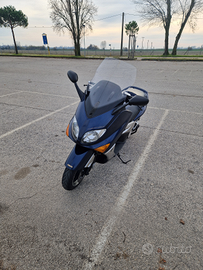 Yamaha TMAX