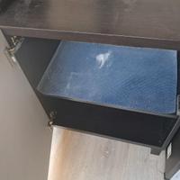 Mobile sotto tv