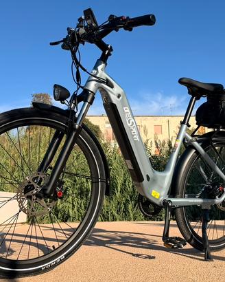 OneSport OT05 eBike 250W NUOVA Solo Review 10km!