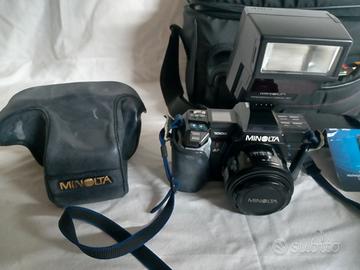 fotografica Minolta con obbiettivo af 70- 210 mm /