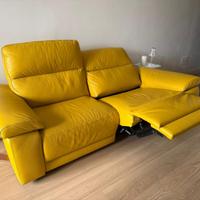 Divano in pelle poltrone e sofà