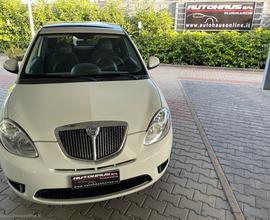 LANCIA Ypsilon 1.3 MJT 75 CV Platino