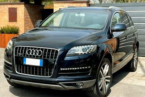 AUDI Q7 3.0D 8m 4x4-EURO 5-Navi,Led-Garanzia-2012