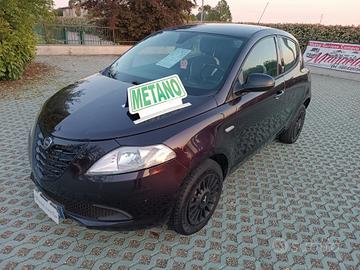 Lancia Ypsilon 0.9 TwinAir 85 CV 5 porte Metano Ec