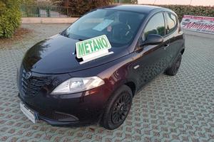 Lancia Ypsilon 0.9 TwinAir 85 CV 5 porte Metano Ec
