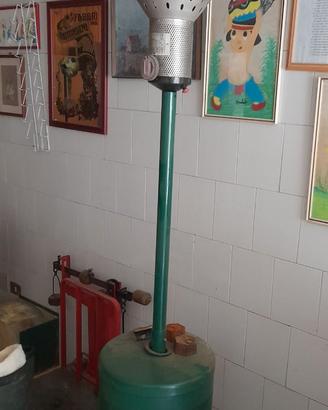 Fungo da esterno  color verde i funzionante 200,00