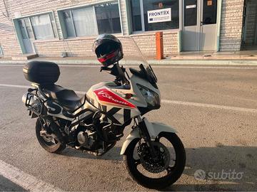 Suzuki V Strom DL 650 - 2008