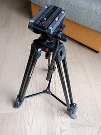 Treppiedi Manfrotto MVT502AM