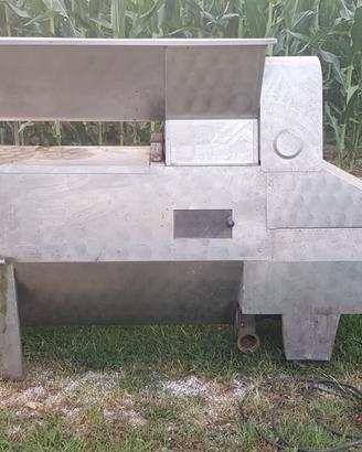 piggiatrice, diraspatrice macchina per uva