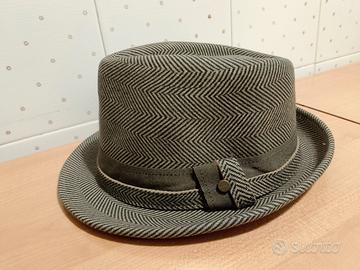 cappello uomo taglia M