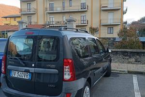 Dacia Logan prima serie 2009