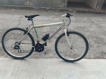 Bici bimbo / ragazzo .