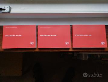 Libretto uso e manutenzione Panigale V4