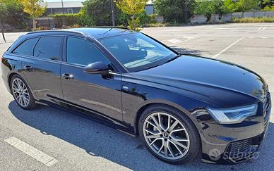 Audi A6 40 Avant s line total black