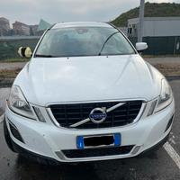 Volvo XC60 2.0 - Incidentata
