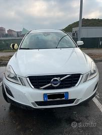 Volvo XC60 2.0 - Incidentata