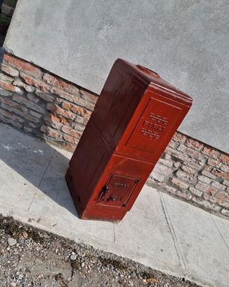 Stufa in terracotta  a legna 