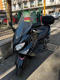 T MAX
