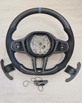 VOLANTE BMW IN FIBRA DI CARBONIO