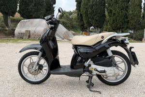 Aprilia Scarabeo 100 4000 KM
