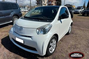 Toyota iQ 1.0 Sol Bianco perla tetto nero Lucido
