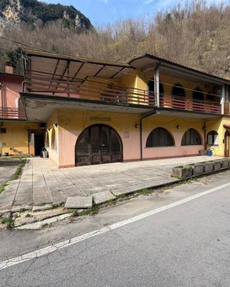 Immobile di 160 m² a Fabbriche di Vergemoli