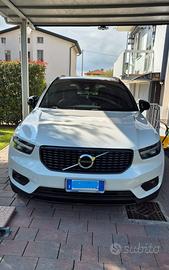 Volvo XC40 Diesel 2.0 R-design geartronic