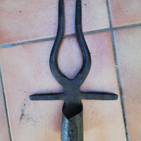 Antico attrezzo agricolo