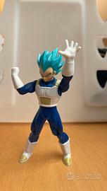 sorpresa Kinder action figure Vegeta