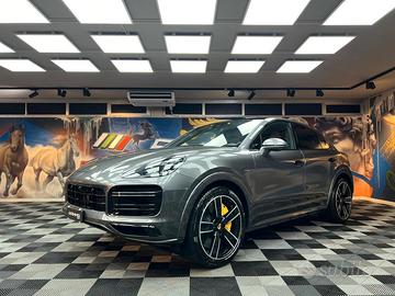 Porsche Cayenne Coupe 4.0 Turbo S e-hybrid tiptron