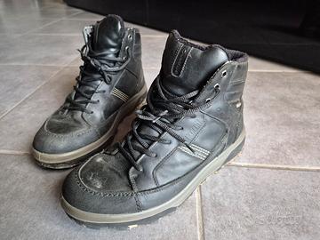 scarpe 43 uomo chuechua invernali nero.