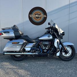 Harley-davidson CVO Limited